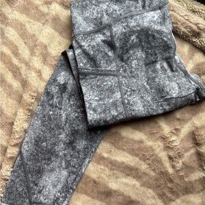 Lululemon Capri Leggings